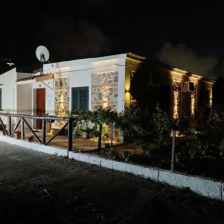 Casa Spezzara Βίλα Santa Domenica  Εξωτερικό φωτογραφία